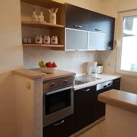 Ban Apartament