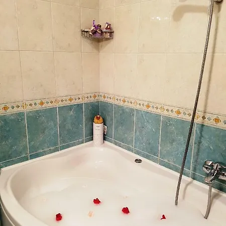 Ban Apartament